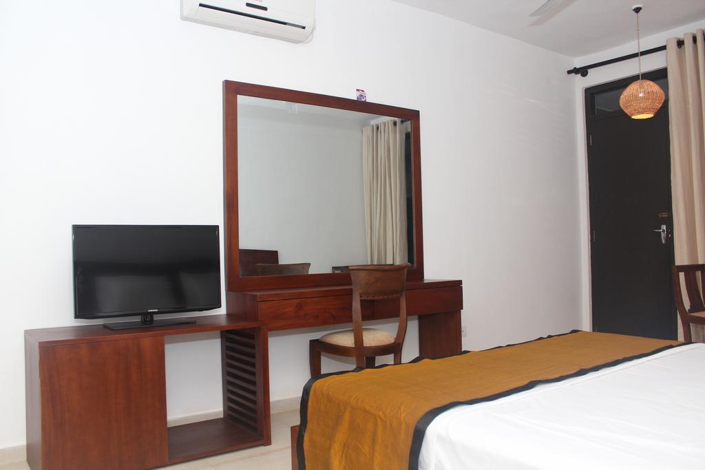 Hideaway Hikkaduwa Ξενοδοχείο Δωμάτιο φωτογραφία